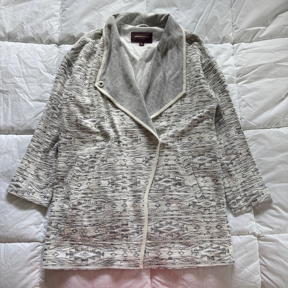 Grey Johnston & Murphy Cardigan Size Medium